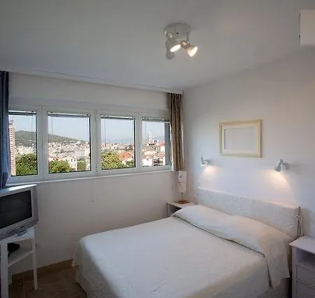 Apartment Bianca Beach Split